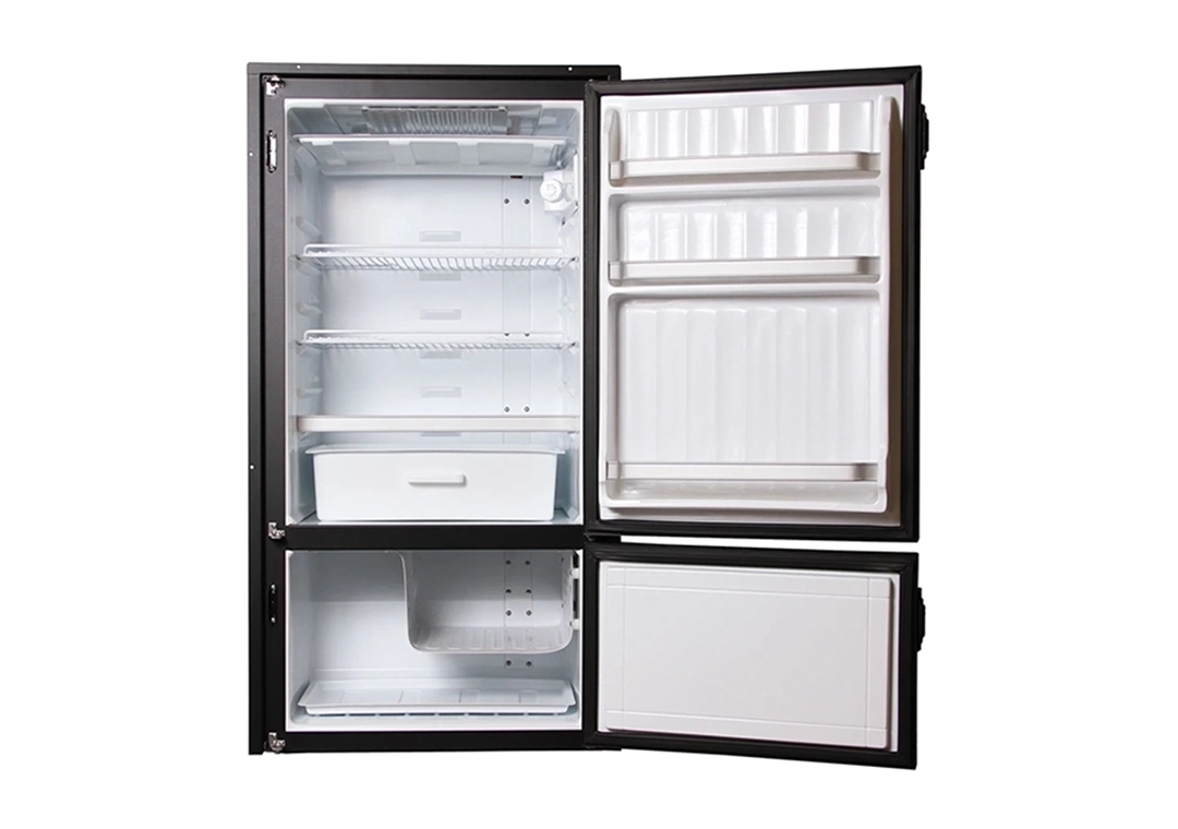 Réfrigérateur NovaKool_RFU8320 (12-24 volts) 7.3 pi³